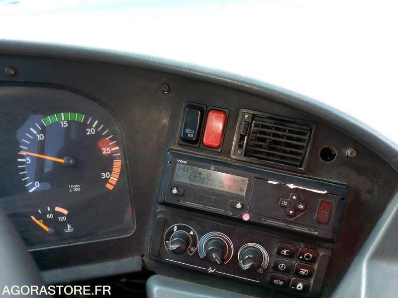 MERCEDES INTOURO N°083369 - 校車:图2 MERCEDES INTOURO N°083369 - 校車:图2