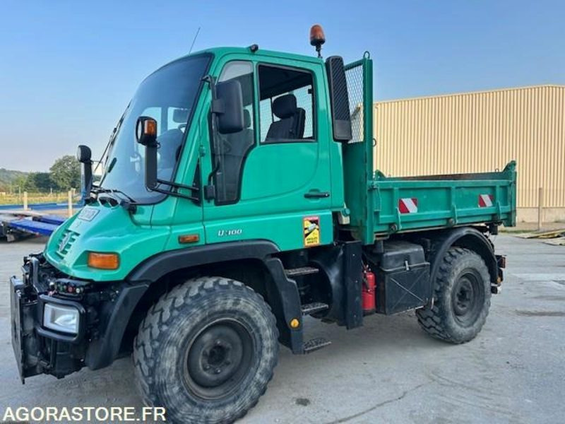 MERCEDES UNIMOG U300C VERSION COMMUNALE 2003 38210 KM + EPAREUSE CMV 450GP - 卡车:图3 MERCEDES UNIMOG U300C VERSION COMMUNALE 2003 38210 KM + EPAREUSE CMV 450GP - 卡车:图3