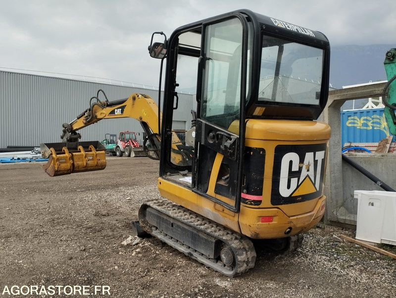 MINI PELLE CATERPILLAR 301-6C de 2011 n° CPJBB00644 - 小型挖掘机:图5 MINI PELLE CATERPILLAR 301-6C de 2011 n° CPJBB00644 - 小型挖掘机:图5