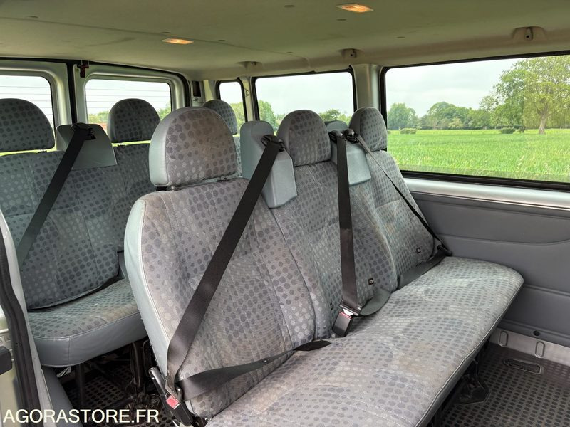 MINIBUS FORD TRANSIT Moteur neuf - 小型巴士, 小型客车:图3 MINIBUS FORD TRANSIT Moteur neuf - 小型巴士, 小型客车:图3