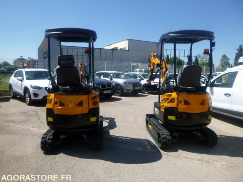 MINIPELLE HIGH TOP 1T8 NEUVE (2025) - MOTEUR 3 CYLINDRES KUBOTA - 挖掘机:图2 MINIPELLE HIGH TOP 1T8 NEUVE (2025) - MOTEUR 3 CYLINDRES KUBOTA - 挖掘机:图2