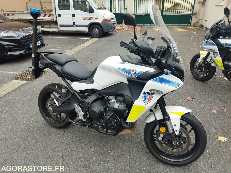 MOTO YAMAHA POLICE MUNICIPALE - 摩托车:图4 MOTO YAMAHA POLICE MUNICIPALE - 摩托车:图4