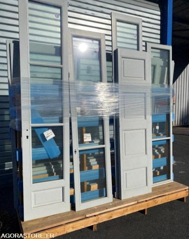 Menuiseries bois DE LA ROSA - 工具/ 设备:图3 Menuiseries bois DE LA ROSA - 工具/ 设备:图3