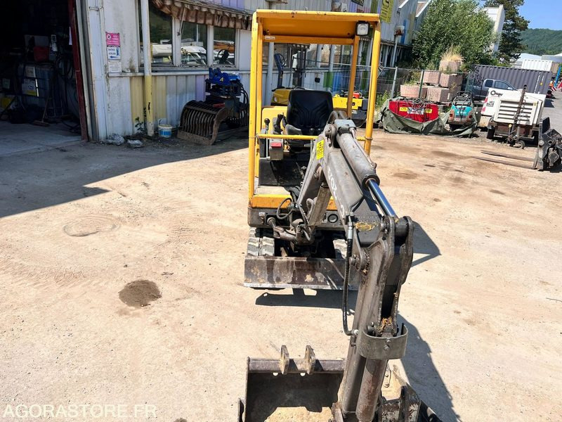 Mini-pelle Volvo EC15 B XT 1,5T - Année 2004 - 2290 heures - 小型挖掘机:图5 Mini-pelle Volvo EC15 B XT 1,5T - Année 2004 - 2290 heures - 小型挖掘机:图5