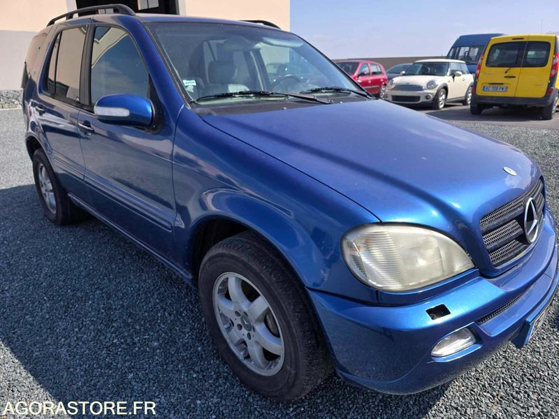NIORT - MERCEDES ML 400 CDI BVA BI TURBO 4.00L 250 CH PEINTURE NEUVE 2025 - 汽车:图2 NIORT - MERCEDES ML 400 CDI BVA BI TURBO 4.00L 250 CH PEINTURE NEUVE 2025 - 汽车:图2