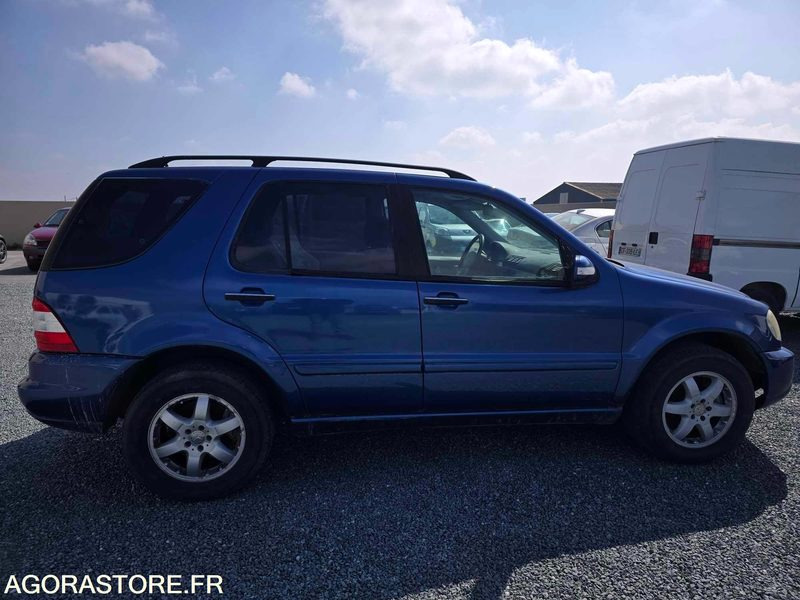 NIORT - MERCEDES ML 400 CDI BVA BI TURBO 4.00L 250 CH PEINTURE NEUVE 2025 - 汽车:图5 NIORT - MERCEDES ML 400 CDI BVA BI TURBO 4.00L 250 CH PEINTURE NEUVE 2025 - 汽车:图5