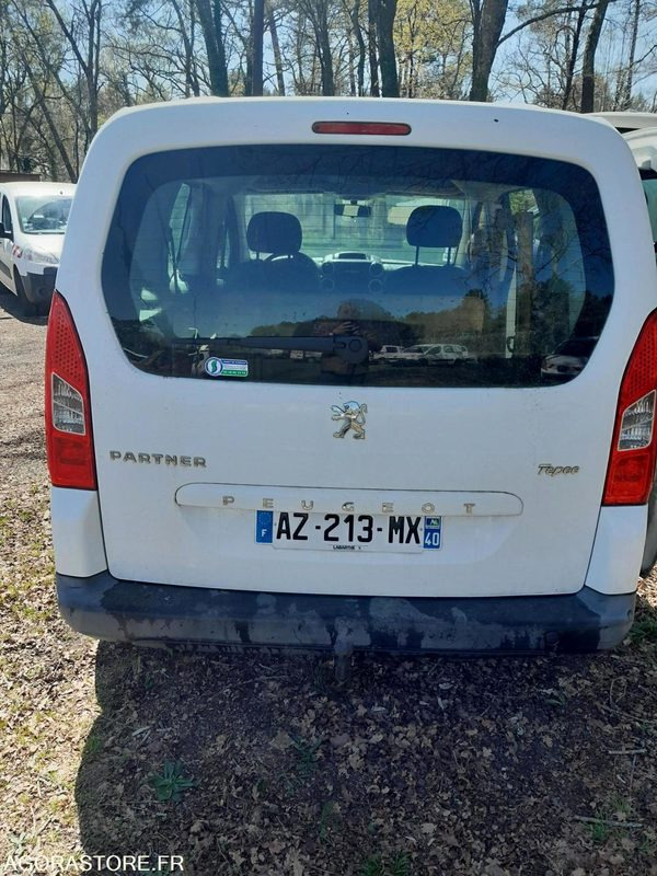 PARTNER TEPEE II 1,6 Hdi 110 FAP LOISIRS - 258846 - 2010 - 汽车:图2 PARTNER TEPEE II 1,6 Hdi 110 FAP LOISIRS - 258846 - 2010 - 汽车:图2