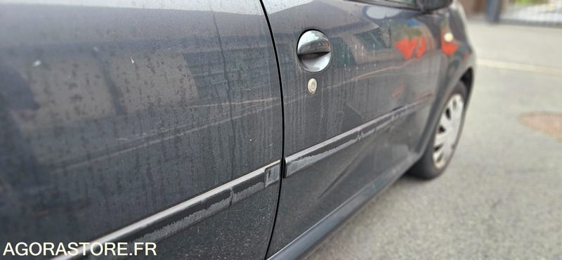 PEUGEOT 107 191DBA59 - 汽车:图4 PEUGEOT 107 191DBA59 - 汽车:图4