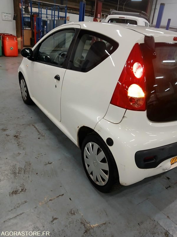PEUGEOT 107 - 2008 - 142642 KM - 汽车:图3 PEUGEOT 107 - 2008 - 142642 KM - 汽车:图3