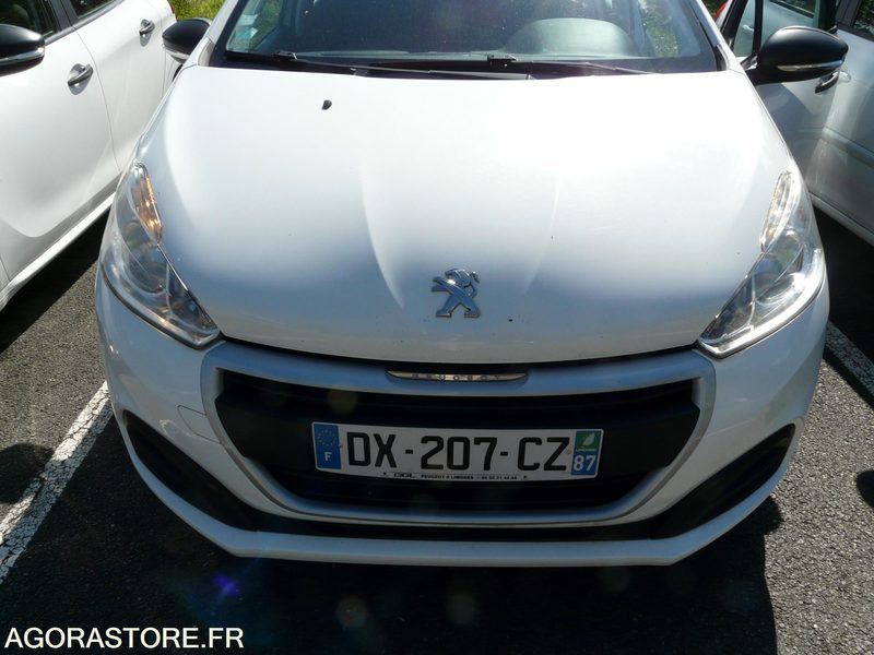 PEUGEOT 208 DX207CZ - 汽车:图1 PEUGEOT 208 DX207CZ - 汽车:图1