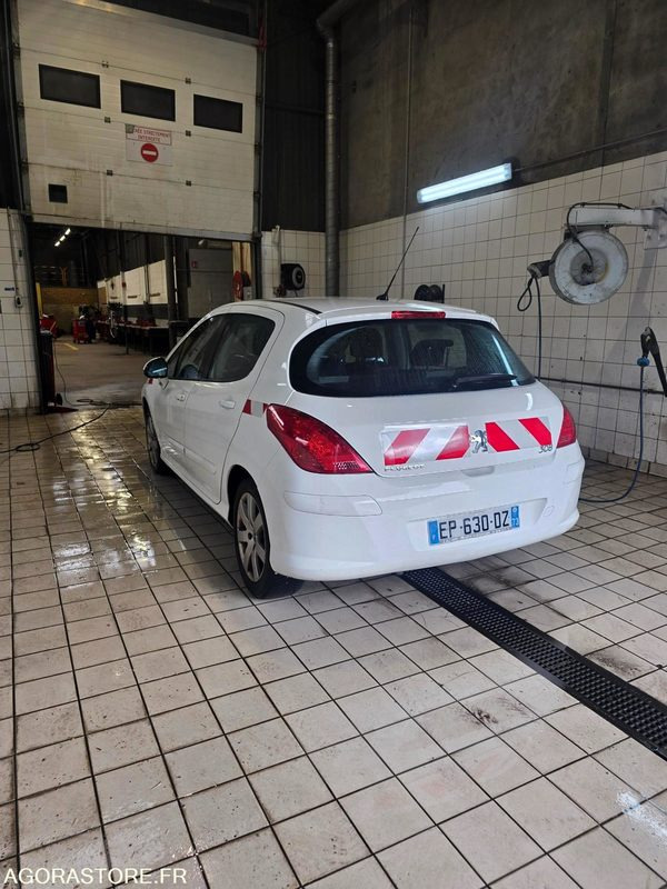 PEUGEOT 308 - 汽车:图2 PEUGEOT 308 - 汽车:图2