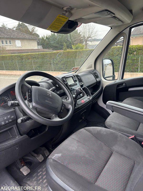 PEUGEOT BOXER 2.2 HDI - 2021 - 45 666 KMS - 无侧窗厢式货车:图2 PEUGEOT BOXER 2.2 HDI - 2021 - 45 666 KMS - 无侧窗厢式货车:图2