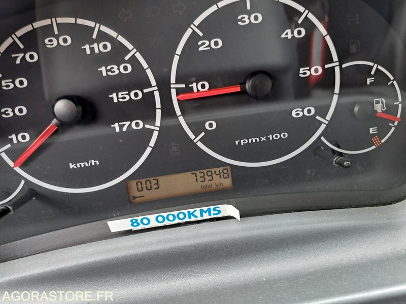 PEUGEOT BOXER-73 948 KMS-2003-551BZE38 - 小型巴士, 小型客车:图5 PEUGEOT BOXER-73 948 KMS-2003-551BZE38 - 小型巴士, 小型客车:图5