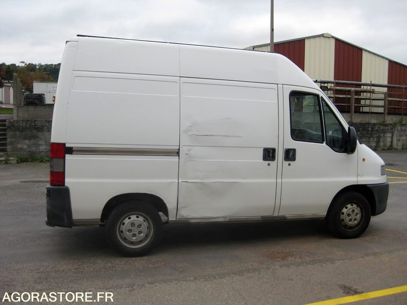 PEUGEOT BOXER - 无侧窗厢式货车:图3 PEUGEOT BOXER - 无侧窗厢式货车:图3