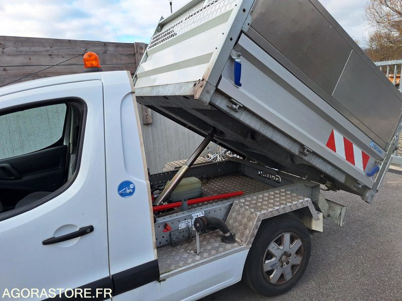 PEUGEOT PARTNER Benne_ 2 places _ Diesel 1.6HDI - 紧凑型面包车:图5 PEUGEOT PARTNER Benne_ 2 places _ Diesel 1.6HDI - 紧凑型面包车:图5