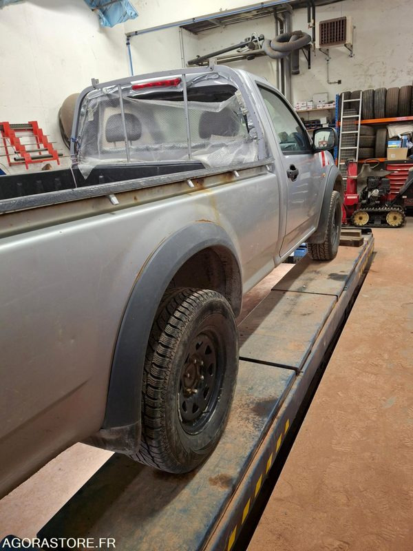 PICK UP D MAX   ISUZU - 皮卡车:图4 PICK UP D MAX   ISUZU - 皮卡车:图4