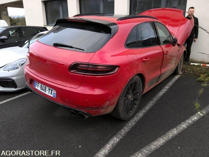 PORSCHE MACAN GTS 3.0 BI-TURBO 360 CH ACCIDENTÉ (2019) - 越野车:图3 PORSCHE MACAN GTS 3.0 BI-TURBO 360 CH ACCIDENTÉ (2019) - 越野车:图3