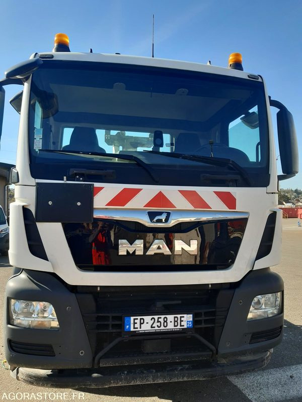 PORTEUR AMPLIROLL MAN - BRAS MARREL - 2017 - 271697 Km - (R52433) - 吊钩升降车:图1 PORTEUR AMPLIROLL MAN - BRAS MARREL - 2017 - 271697 Km - (R52433) - 吊钩升降车:图1
