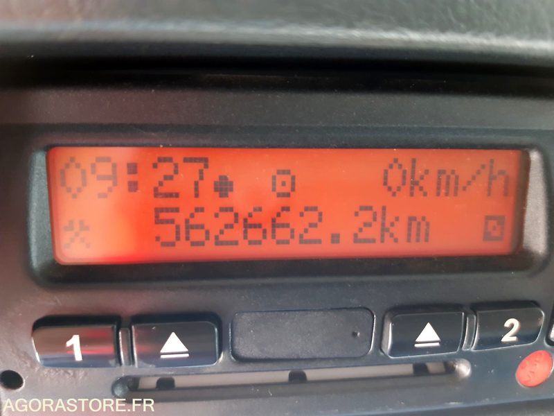 PORTEUR AMPLIROLL MAN TGS 26.400 (R51996) - BRAS GUIMA PALFINGER-2011-563 000 Km - 卡车:图5 PORTEUR AMPLIROLL MAN TGS 26.400 (R51996) - BRAS GUIMA PALFINGER-2011-563 000 Km - 卡车:图5