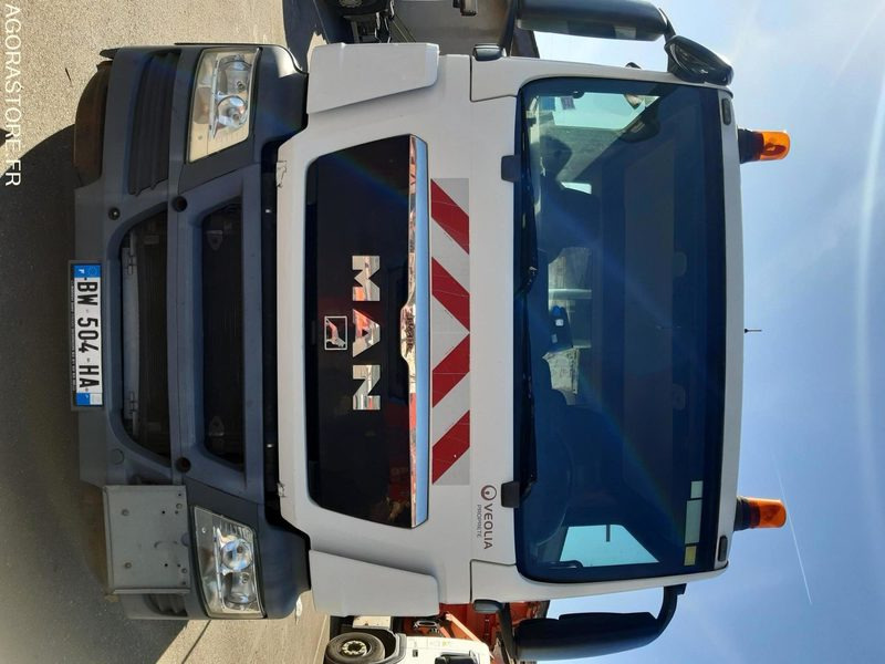 PORTEUR AMPLIROLL MAN TGS 26.400 (R51996) - BRAS GUIMA PALFINGER-2011-563 000 Km - 卡车:图2 PORTEUR AMPLIROLL MAN TGS 26.400 (R51996) - BRAS GUIMA PALFINGER-2011-563 000 Km - 卡车:图2