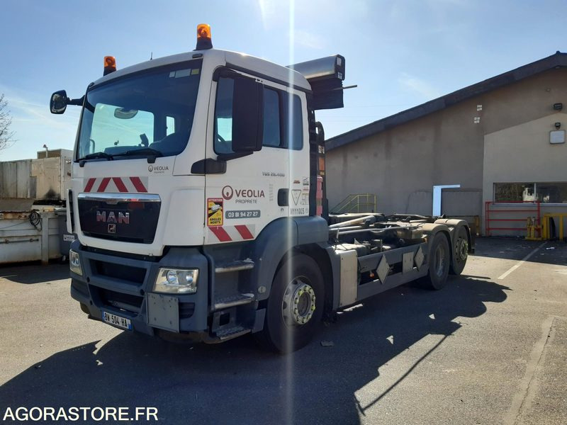 PORTEUR AMPLIROLL MAN TGS 26.400 (R51996) - BRAS GUIMA PALFINGER-2011-563 000 Km - 卡车:图1 PORTEUR AMPLIROLL MAN TGS 26.400 (R51996) - BRAS GUIMA PALFINGER-2011-563 000 Km - 卡车:图1