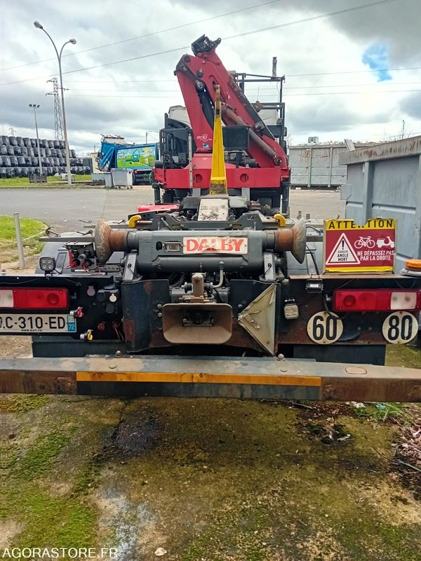 RENAULT 26T/BRAS/GRUE - EC310ED - 2016 / 534 362 KM - 卡车:图3 RENAULT 26T/BRAS/GRUE - EC310ED - 2016 / 534 362 KM - 卡车:图3