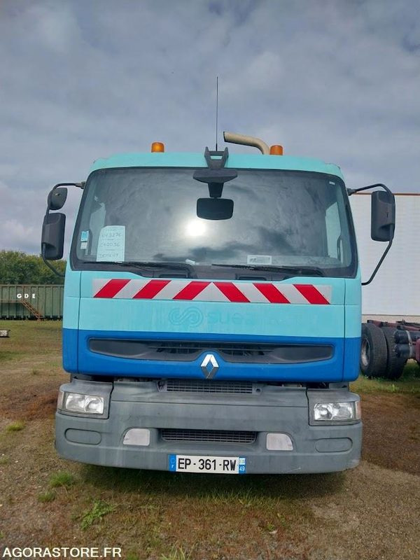 RENAULT 320-19 DCI / 2003 / 401 116 Km - 驾驶室底盘卡车:图2 RENAULT 320-19 DCI / 2003 / 401 116 Km - 驾驶室底盘卡车:图2