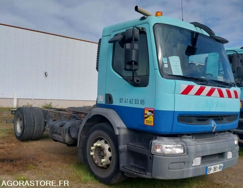 RENAULT 320-19 DCI / 2003 / 401 116 Km - 驾驶室底盘卡车:图1 RENAULT 320-19 DCI / 2003 / 401 116 Km - 驾驶室底盘卡车:图1