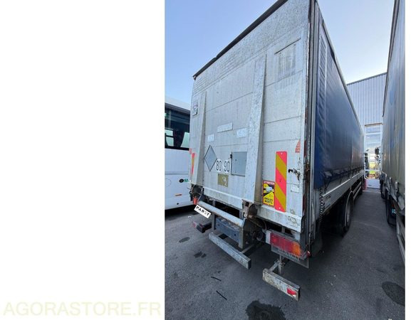 RENAULT 320 DCI - 2006 - 549 396km - 牵引车:图4 RENAULT 320 DCI - 2006 - 549 396km - 牵引车:图4