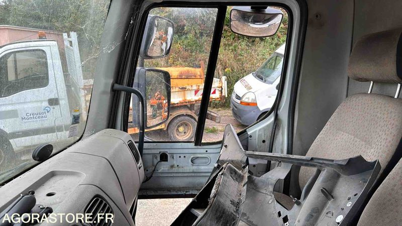 RENAULT 44AHL1CC35 - 2010 - 235775 KM - 垃圾车:图5 RENAULT 44AHL1CC35 - 2010 - 235775 KM - 垃圾车:图5