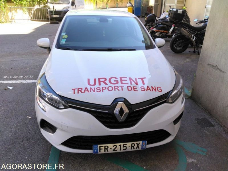 RENAULT CLIO 195977 kms 2020 - 汽车:图3 RENAULT CLIO 195977 kms 2020 - 汽车:图3