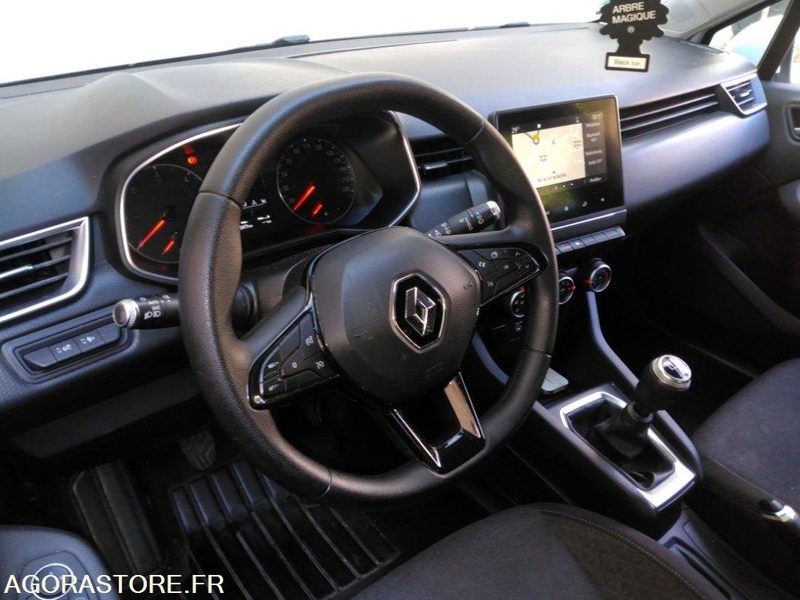 RENAULT CLIO 195977 kms 2020 - 汽车:图4 RENAULT CLIO 195977 kms 2020 - 汽车:图4