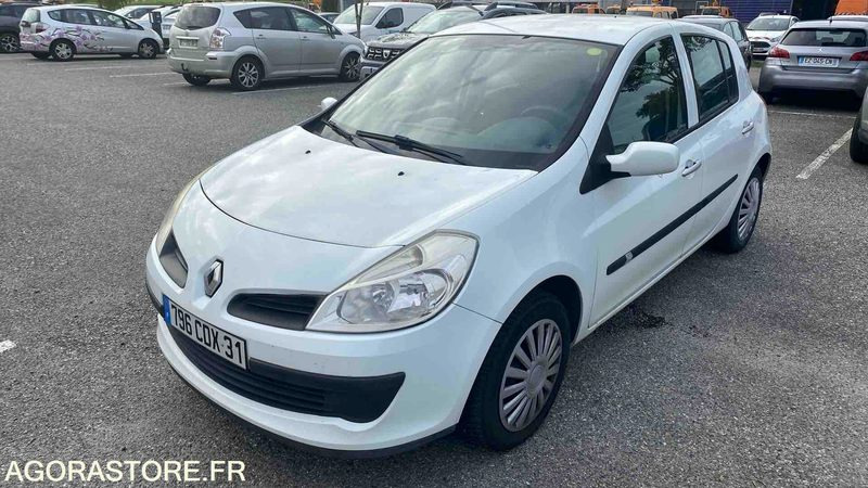 RENAULT CLIO - 2008 - 171835 KM - 汽车:图2 RENAULT CLIO - 2008 - 171835 KM - 汽车:图2