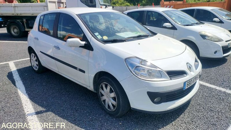 RENAULT CLIO - 2008 - 182854kms - 汽车:图2 RENAULT CLIO - 2008 - 182854kms - 汽车:图2