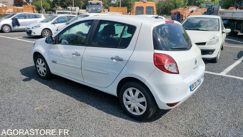 RENAULT CLIO - 2010 - 196673kms - 汽车:图4 RENAULT CLIO - 2010 - 196673kms - 汽车:图4