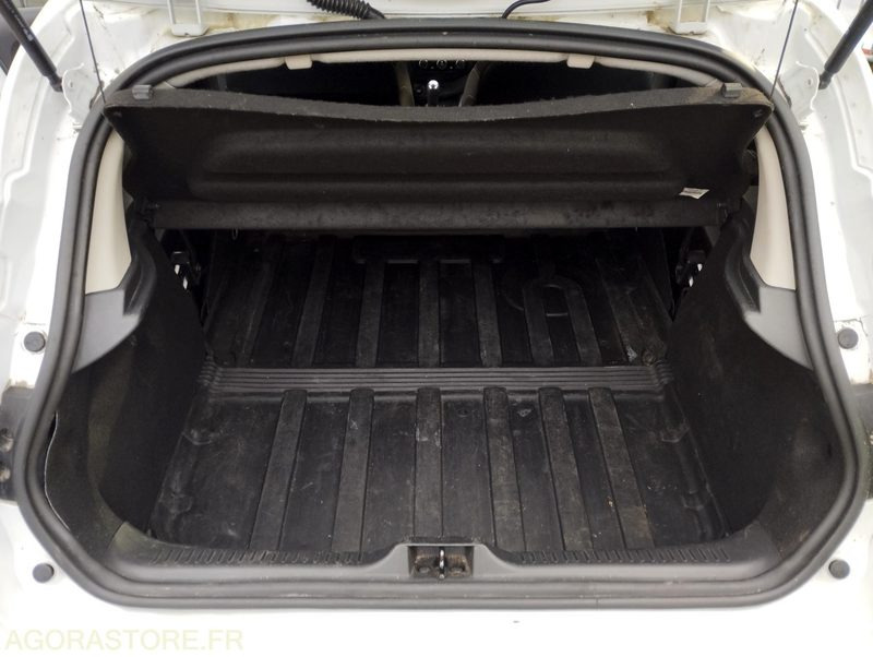 RENAULT CLIO 4 - 汽车:图5 RENAULT CLIO 4 - 汽车:图5