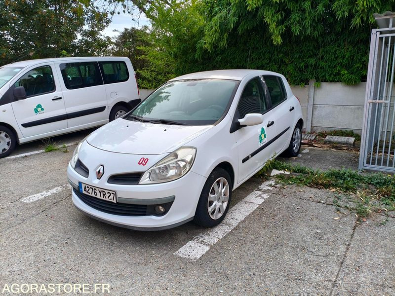RENAULT CLIO III - 汽车:图2 RENAULT CLIO III - 汽车:图2