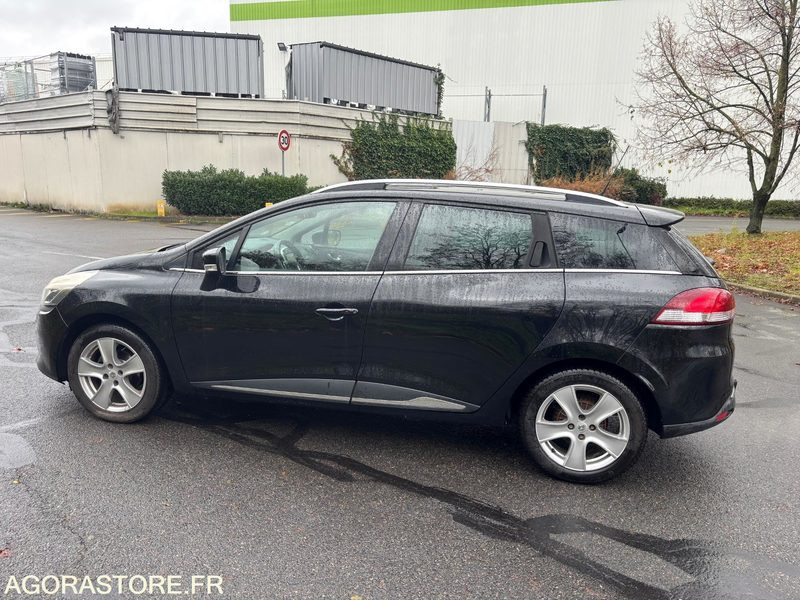 RENAULT- Clio Estate IV - Boite Automatique - année 2016 - 128000 kms - Essence - 旅行车:图1 RENAULT- Clio Estate IV - Boite Automatique - année 2016 - 128000 kms - Essence - 旅行车:图1