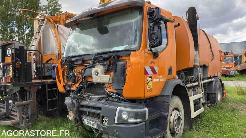 RENAULT DXI 310 - 道路清扫机:图1 RENAULT DXI 310 - 道路清扫机:图1
