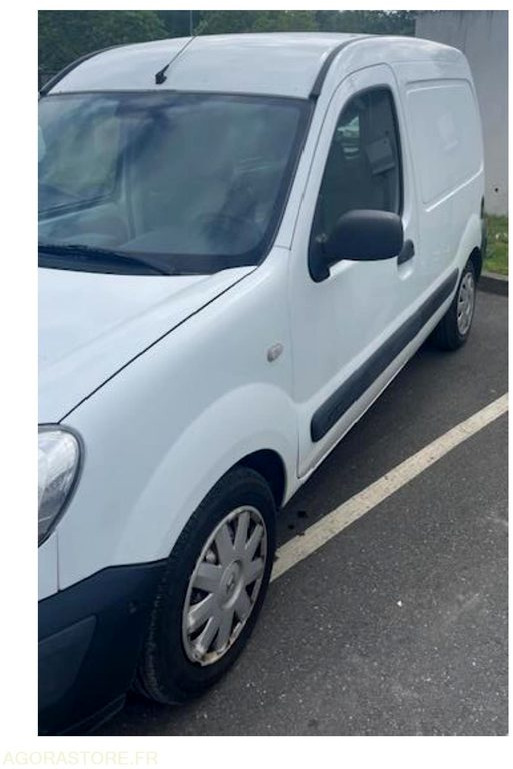 RENAULT KANGOO 1 PHASE 2 - 无侧窗厢式货车:图4 RENAULT KANGOO 1 PHASE 2 - 无侧窗厢式货车:图4