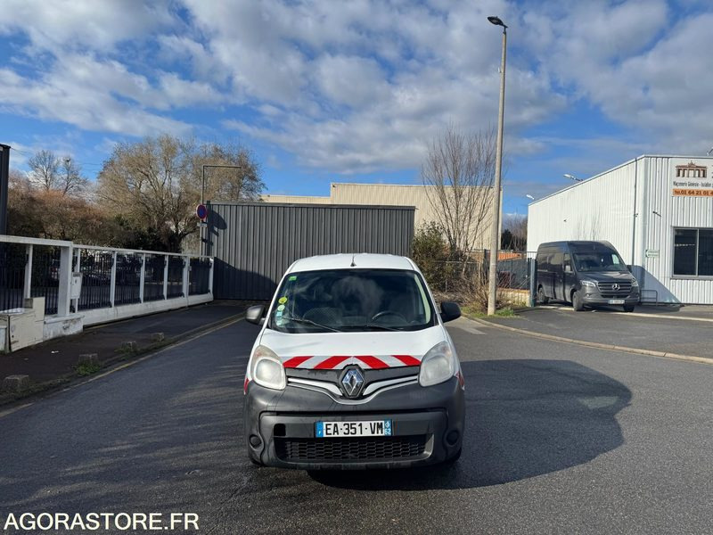 RENAULT KANGOO - 2016 - 300 000 KM - 紧凑型面包车:图1 RENAULT KANGOO - 2016 - 300 000 KM - 紧凑型面包车:图1