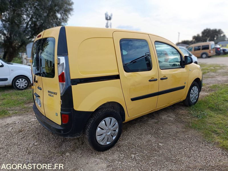 RENAULT KANGOO II ZE ELECTRIQUE - 2016 -73850KMS - 紧凑型面包车, 电动小型货车:图4 RENAULT KANGOO II ZE ELECTRIQUE - 2016 -73850KMS - 紧凑型面包车, 电动小型货车:图4
