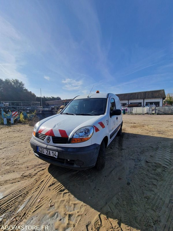 RENAULT KANGOO - LOT N°1 - 紧凑型面包车:图1 RENAULT KANGOO - LOT N°1 - 紧凑型面包车:图1