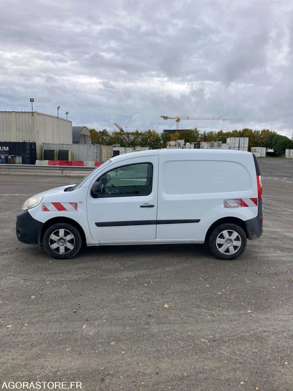 RENAULT KANGOO diesel - Année 2016 - 322 400 km - 紧凑型面包车:图2 RENAULT KANGOO diesel - Année 2016 - 322 400 km - 紧凑型面包车:图2