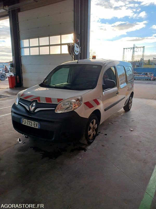 RENAULT KANGOO diesel - Année 2019 - 297.500 km - 紧凑型面包车:图3 RENAULT KANGOO diesel - Année 2019 - 297.500 km - 紧凑型面包车:图3