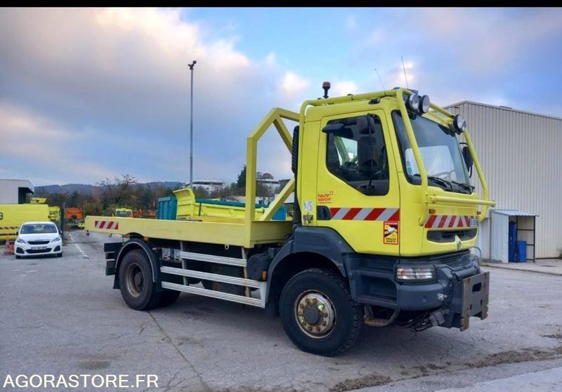 RENAULT KERAX 4x4 - 19T - 2003 - 320 000KM - 栏板式/ 平板卡车:图1 RENAULT KERAX 4x4 - 19T - 2003 - 320 000KM - 栏板式/ 平板卡车:图1