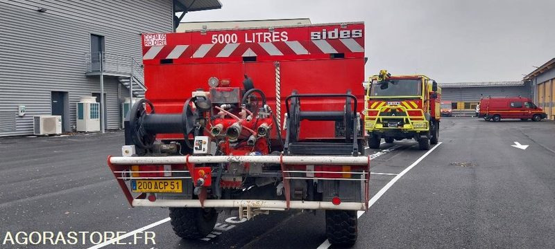 RENAULT M210 4X4 - 消防车:图3 RENAULT M210 4X4 - 消防车:图3