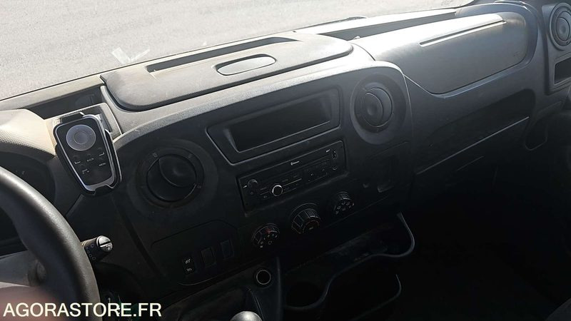 无侧窗厢式货车 RENAULT MASTER - 2013 / 266123KM - (CY733WT):图8 无侧窗厢式货车 RENAULT MASTER - 2013 / 266123KM - (CY733WT):图8