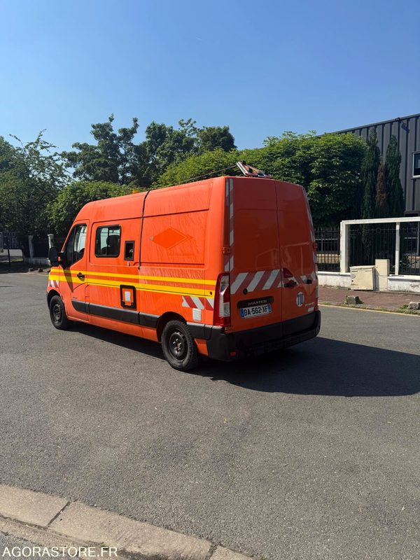 RENAULT MASTER 7 PLACES 288 000 KM - 无侧窗厢式货车:图3 RENAULT MASTER 7 PLACES 288 000 KM - 无侧窗厢式货车:图3