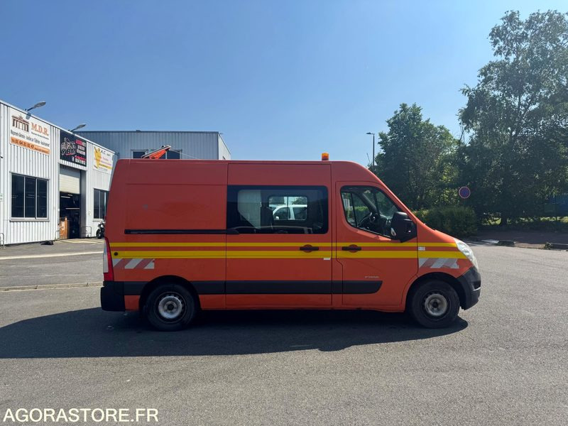 RENAULT MASTER 7 PLACES 288 000 KM - 无侧窗厢式货车:图4 RENAULT MASTER 7 PLACES 288 000 KM - 无侧窗厢式货车:图4